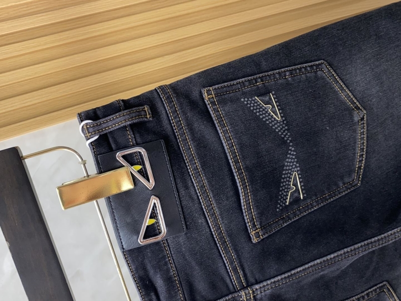 F**di jeans